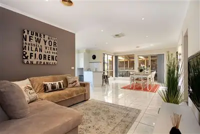 Fourth view of Homely house listing, 8 Ambleside Close, Mooroolbark VIC