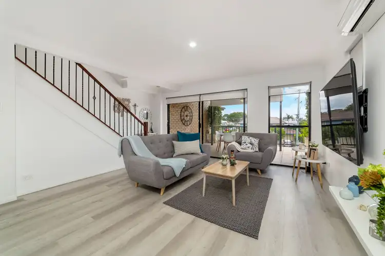 3/52 Knowsley St, Greenslopes QLD 4120