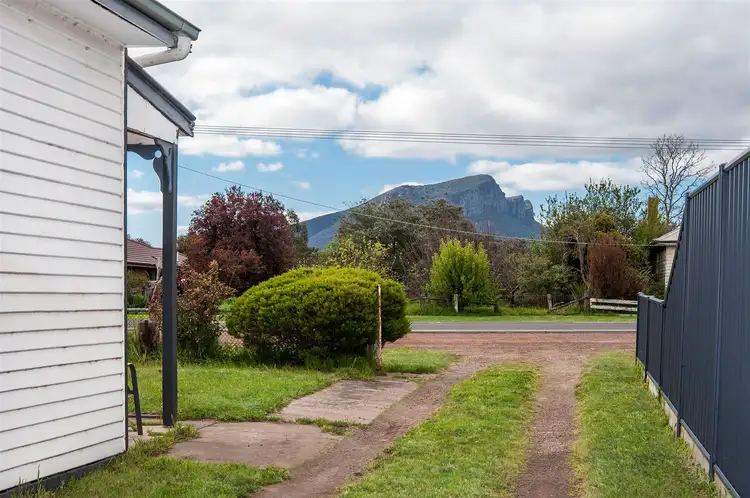23 Parker Street, Dunkeld VIC 3294