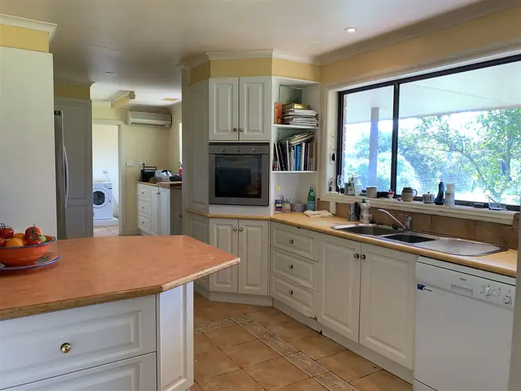 Fifth view of Homely house listing, 982 Whanregarwen Road, Alexandra VIC 3714