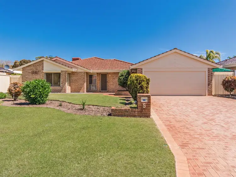 5 Bolivar Court, Safety Bay WA 6169