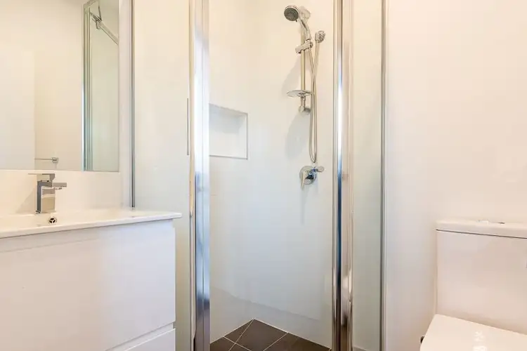 Sixth view of Homely unit listing, 1/64 Leonard Avenue, Glenroy VIC 3046
