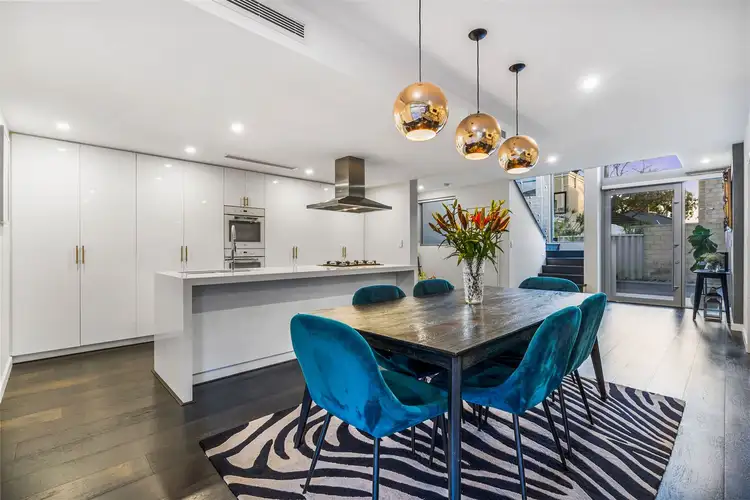 8/70 Gairloch Street, Applecross WA 6153