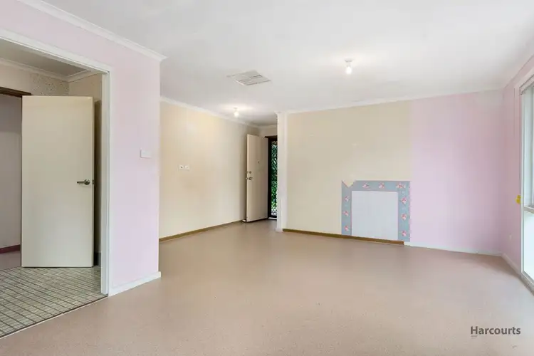 Fifth view of Homely house listing, 8 Kestrel Court, Noarlunga Downs SA 5168