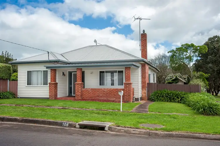 108 Mount Napier Road, Hamilton VIC 3300