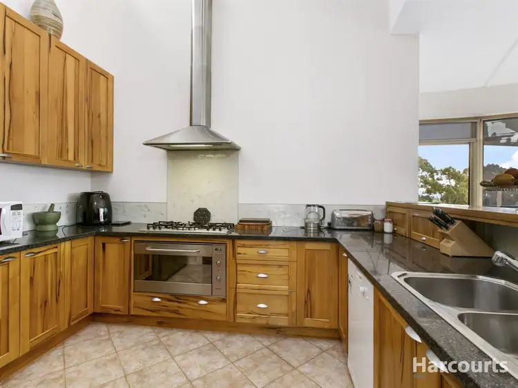 Sixth view of Homely house listing, 3 Boronia Rise, Trafalgar East VIC 3824