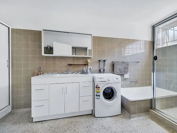 Fifth view of Homely unit listing, 1/268 Cavendish Road, Coorparoo QLD 4151