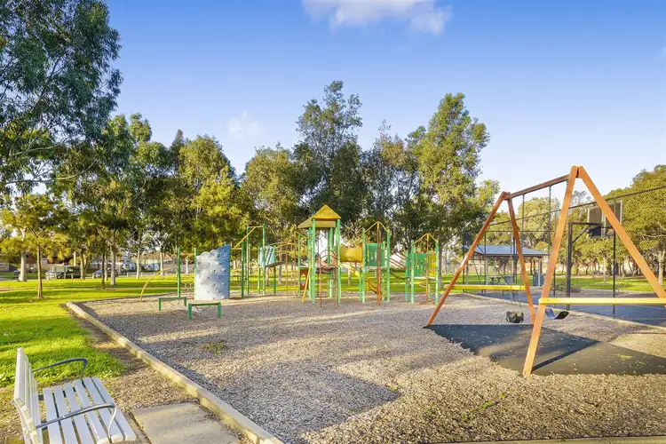 13 Leven Avenue, Seaton SA 5023