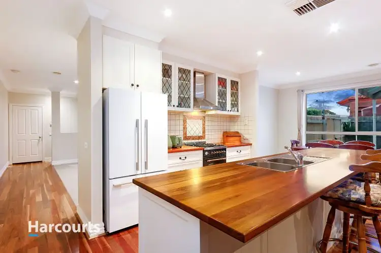 Second view of Homely house listing, 4 Collina Mews, Skye VIC 3977