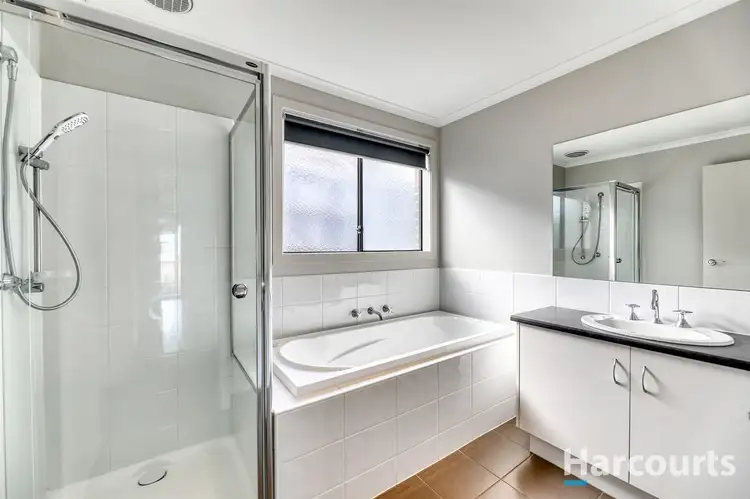 Seventh view of Homely house listing, 31 Shae Crescent, Drouin VIC 3818