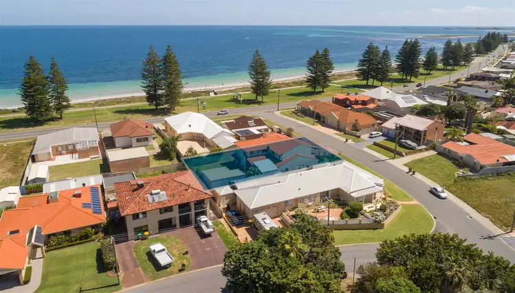 Second view of Homely house listing, 4 Ernest Street, Safety Bay WA 6169