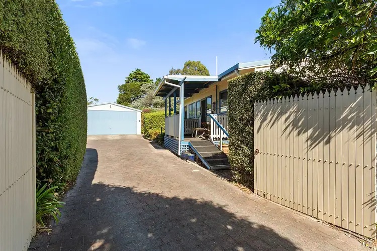 19 Symonds Street, Crib Point VIC 3919