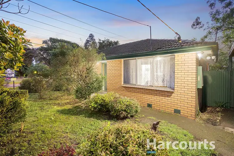 40 Pine Road, Bayswater VIC 3153
