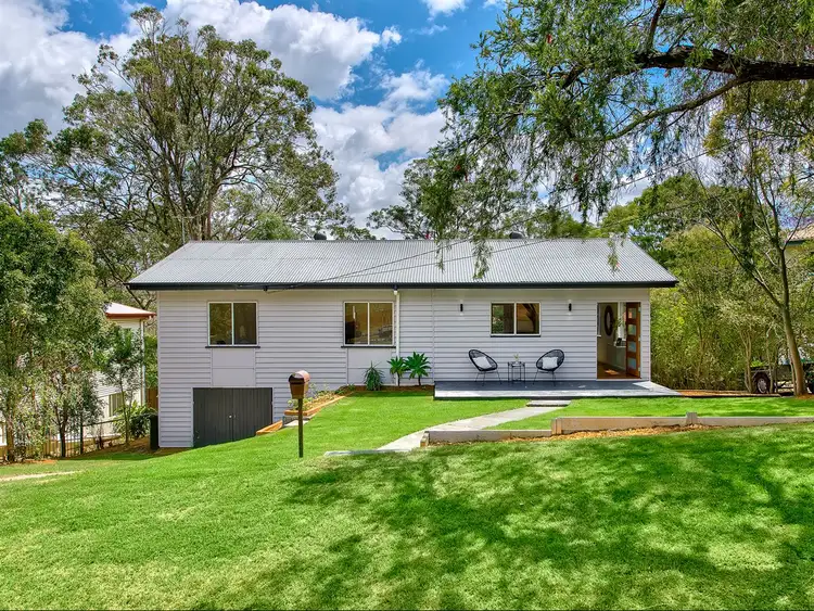 3 Amott Street, Stafford Heights QLD 4053