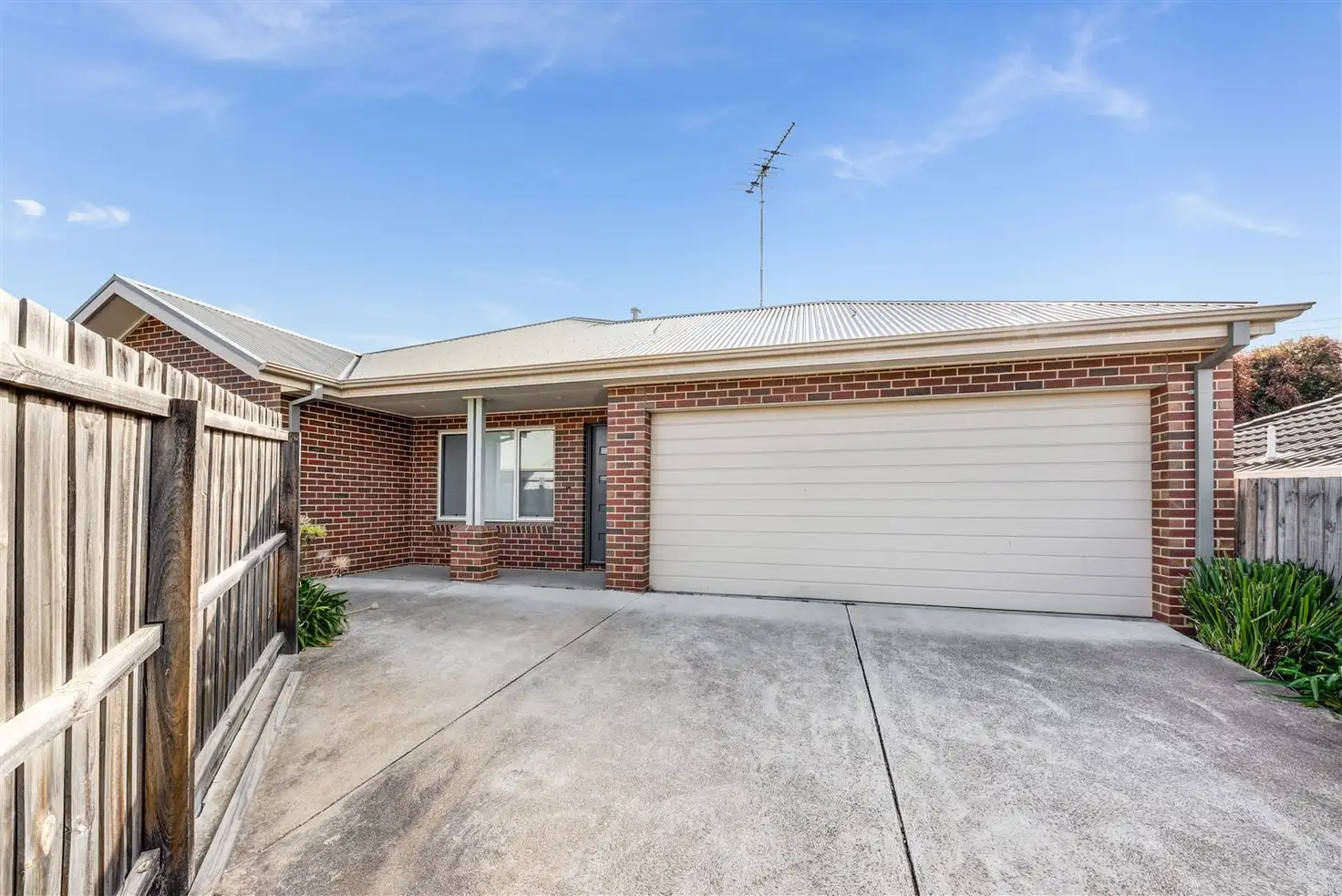 Main view of Homely unit listing, 2/29 Leila Crescent, Bell Post Hill VIC 3215