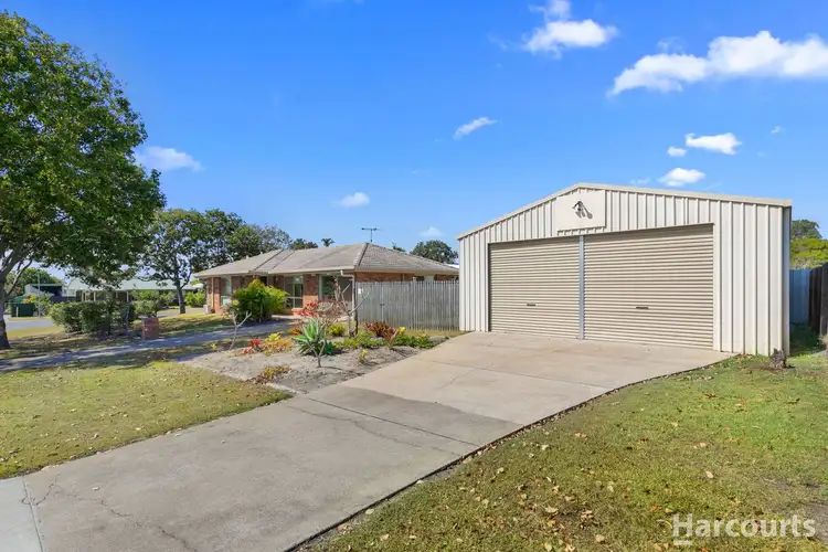 27 Twolyn Street, Urangan QLD 4655