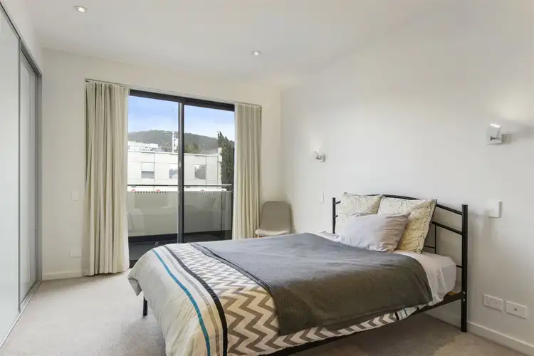 Fifth view of Homely unit listing, 2/285 Elizabeth Street, North Hobart TAS 7000