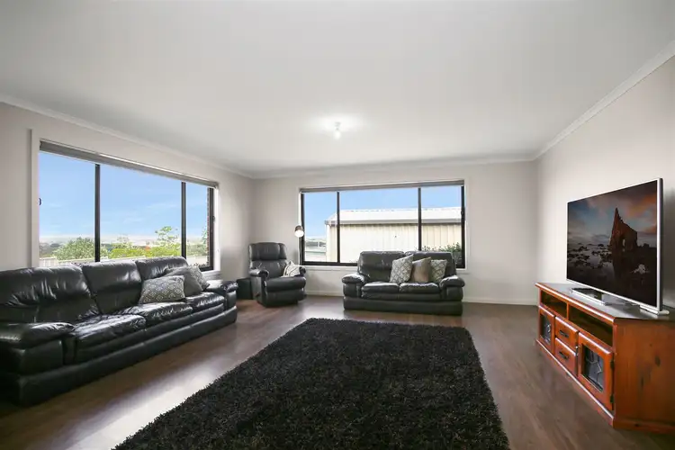 Fifth view of Homely house listing, 14 Burrows Way, Leongatha VIC 3953