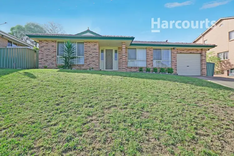 47 Clennam Avenue, Ambarvale NSW 2560