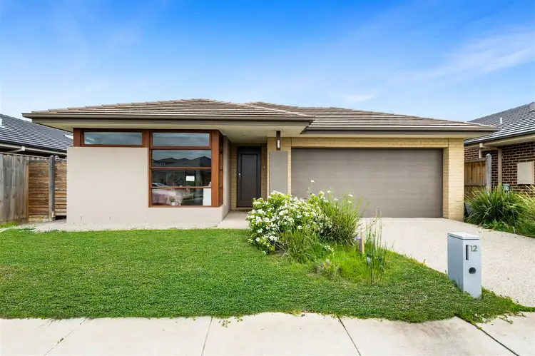 12 Frenchman Way, Keysborough VIC 3173