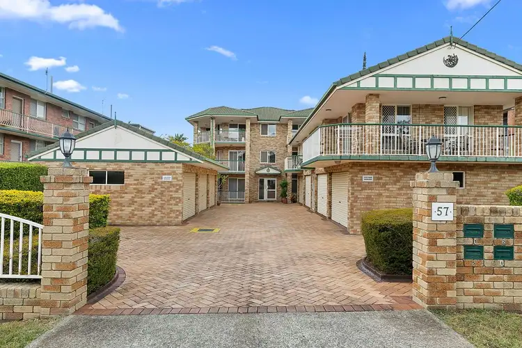 4/57 Derby Street, Coorparoo QLD 4151