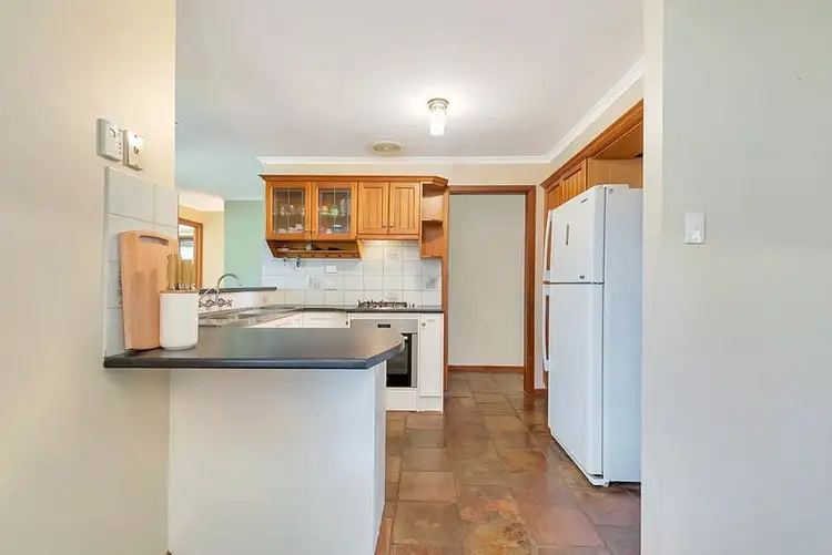 Fifth view of Homely house listing, 37 Otama Court, Craigmore SA 5114