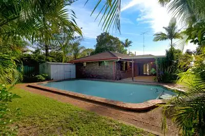 Main view of Homely house listing, 162 Markeri Street, Mermaid Waters QLD 4218