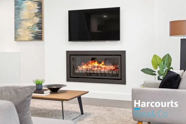 Fifth view of Homely house listing, 10 Cranwell Avenue, Strathmore VIC 3041