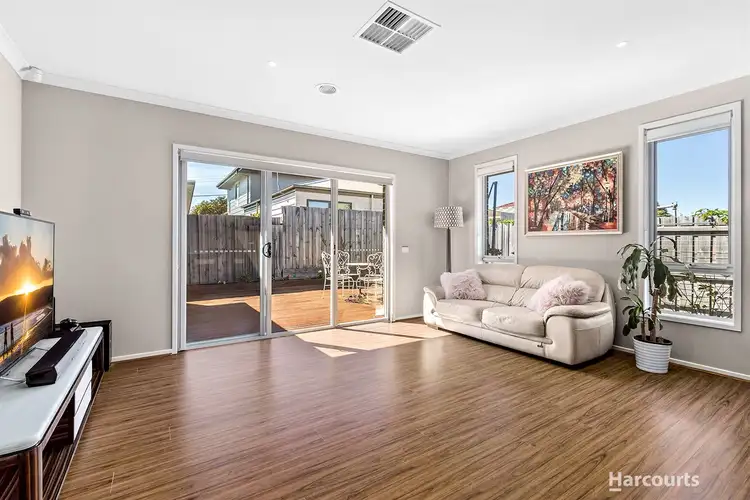 Fourth view of Homely townhouse listing, 8A Weabra Court, Chadstone VIC 3148