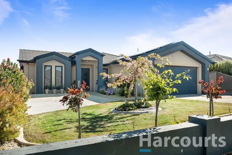 6 Chilton Close, Delacombe VIC 3356