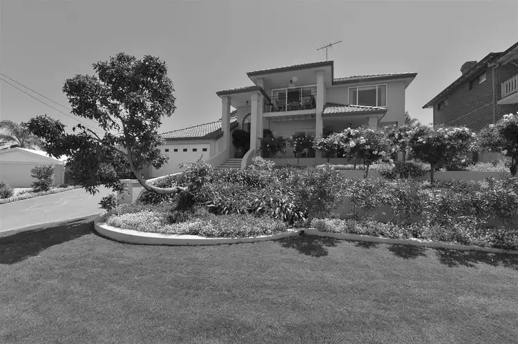 Main view of Homely house listing, 12 Muir Place, Halls Head WA 6210