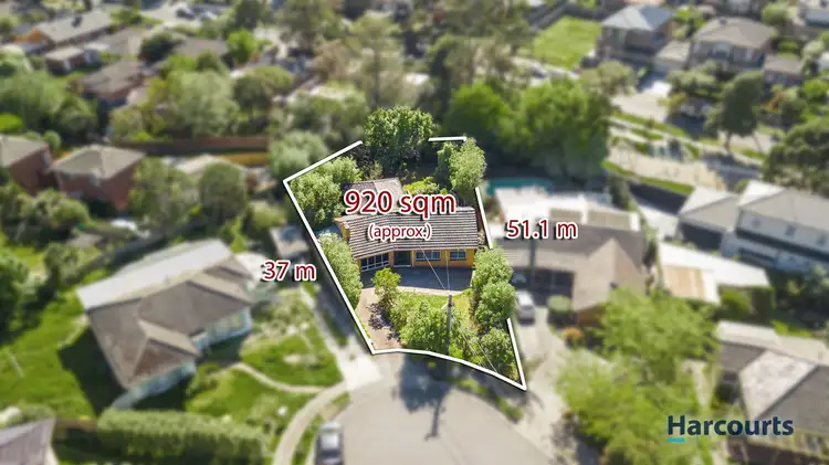 Second view of Homely house listing, 5 Valentine Court, Glen Waverley VIC 3150