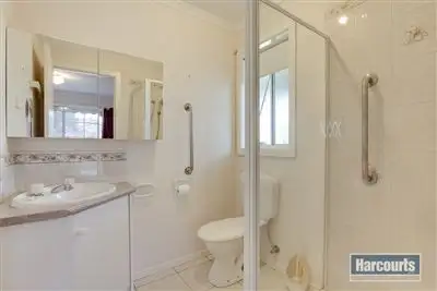 Seventh view of Homely house listing, 40 Jarman Drive, Langwarrin VIC