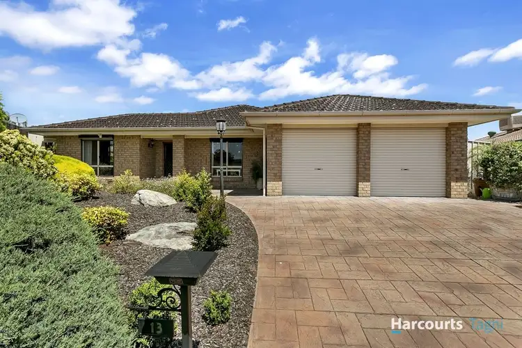 13 Winston Crescent, Woodcroft SA 5162
