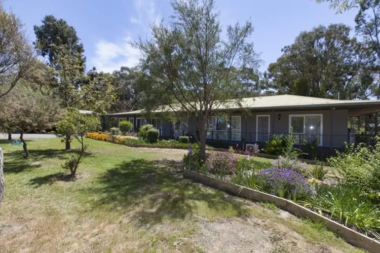 20 Golf Links Road, Ararat VIC 3377