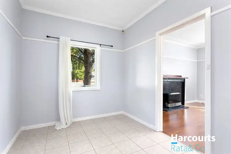 Fifth view of Homely house listing, 9 East Court, Lalor VIC 3075