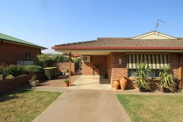 Main view of Homely unit listing, 1/133 Hurley Street, Cootamundra NSW 2590