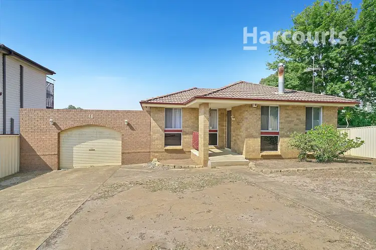 16 Malbec Place, Eschol Park NSW 2558