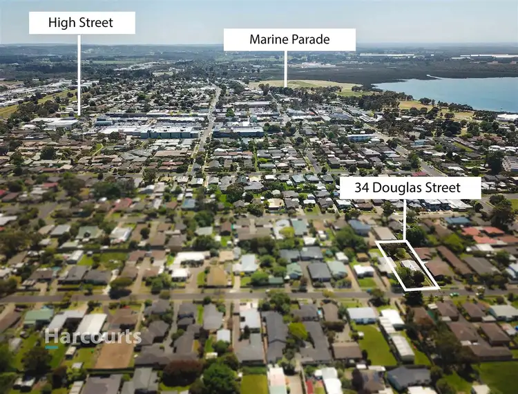 Second view of Homely house listing, 8 Douglas Street, Hastings VIC 3915