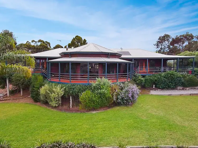 25 Bovell Street, Bridgetown WA 6255