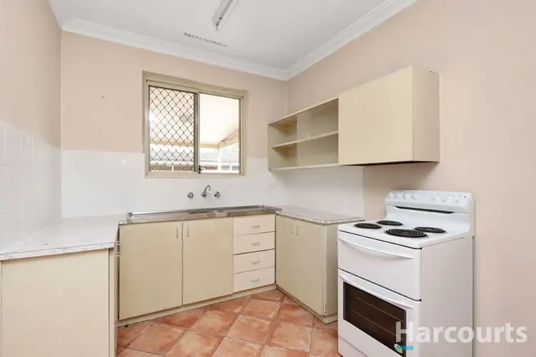 Sixth view of Homely semi-detached listing, 525A Leach Hwy, Bateman WA 6150