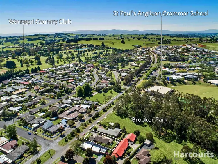 Second view of Homely house listing, 124 Bowen Street, Warragul VIC 3820