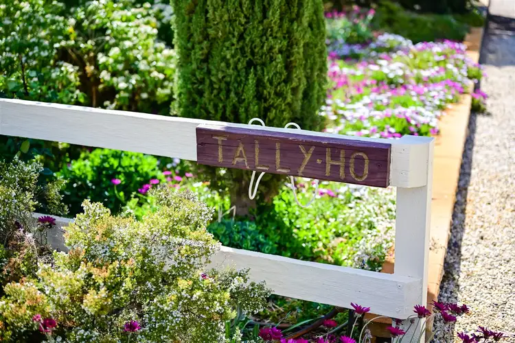 172 High Street, Howlong NSW 2643