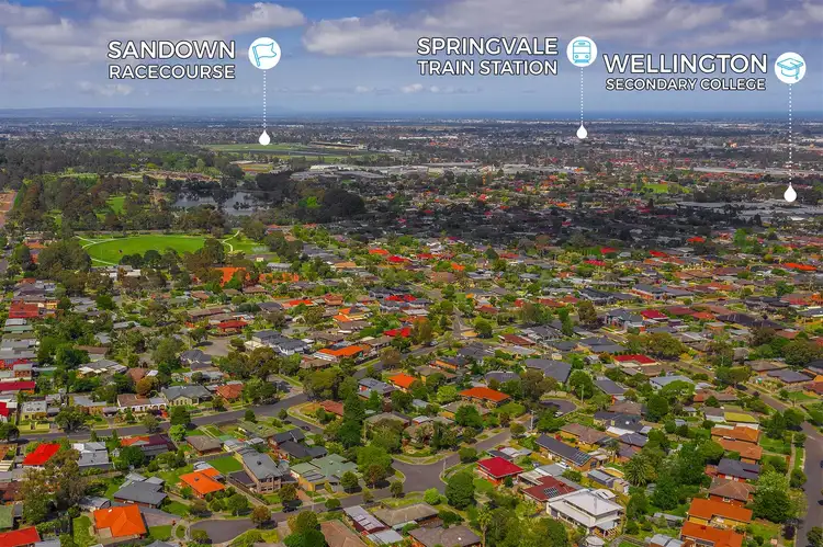 Third view of Homely house listing, 2 Omeo Court, Mulgrave VIC 3170