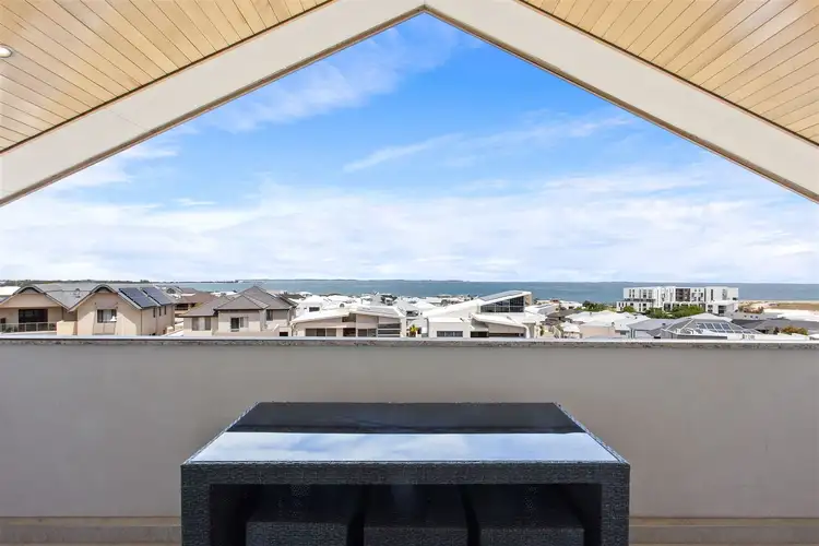 Sixth view of Homely house listing, 34 Arabella Loop, North Coogee WA 6163