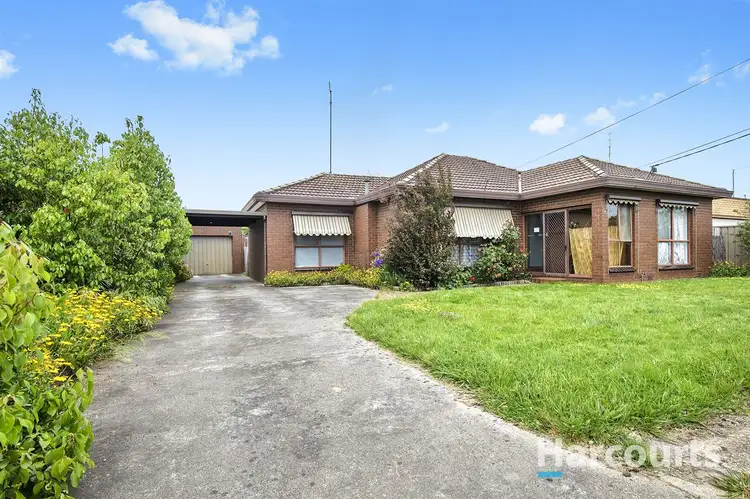 Main view of Homely house listing, 2 Margaret Street, Wendouree VIC 3355