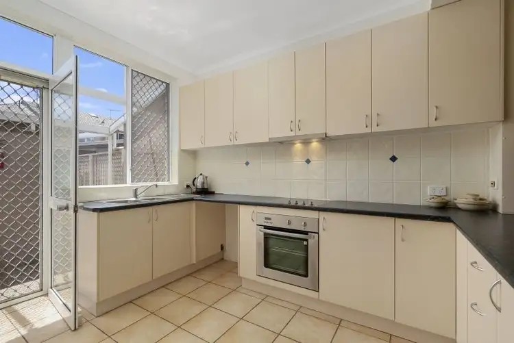 Fourth view of Homely unit listing, 2/2 Venus Court, Banksia Beach QLD 4507