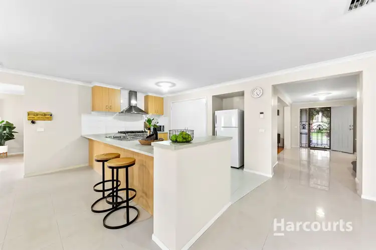 Fifth view of Homely house listing, 9 Lynne Maree Avenue, Cairnlea VIC 3023
