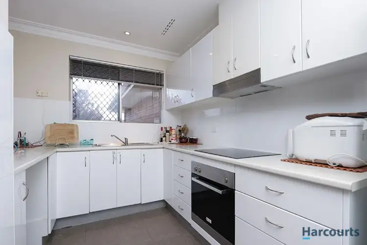 Fourth view of Homely villa listing, 2/176 Fern Road, Wilson WA 6107