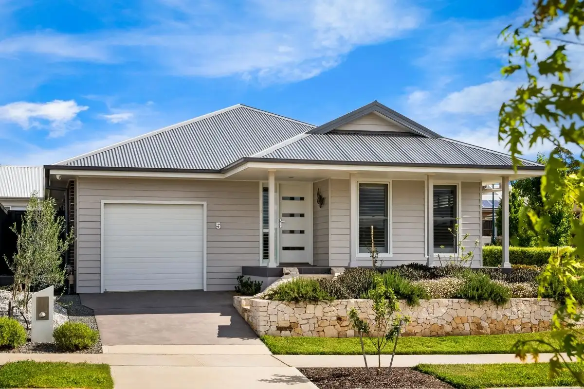 Main view of Homely house listing, 5 Wallis Avenue, Renwick NSW 2575